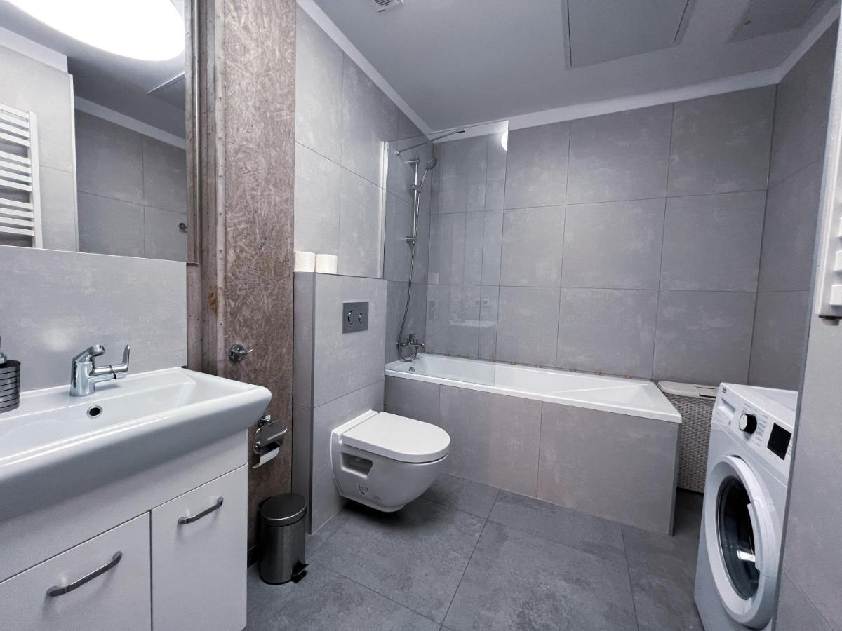 Mojemiedzyzdroje Lu 7B - Luksusowy Apartament 100 Metrow Od Morza Ngoại thất bức ảnh